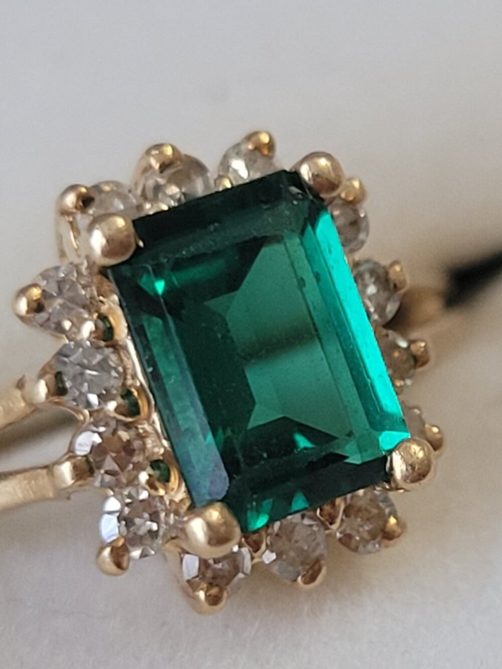 Emerald Diamond 14k Gold Vintage Ring Chatham 14 Diamonds 1980's May Birthstone - Picture 3 of 15